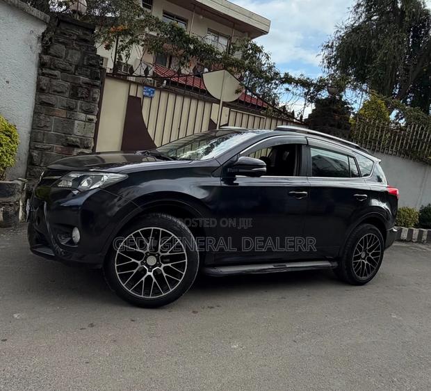 Toyota RAV4 2015 Black