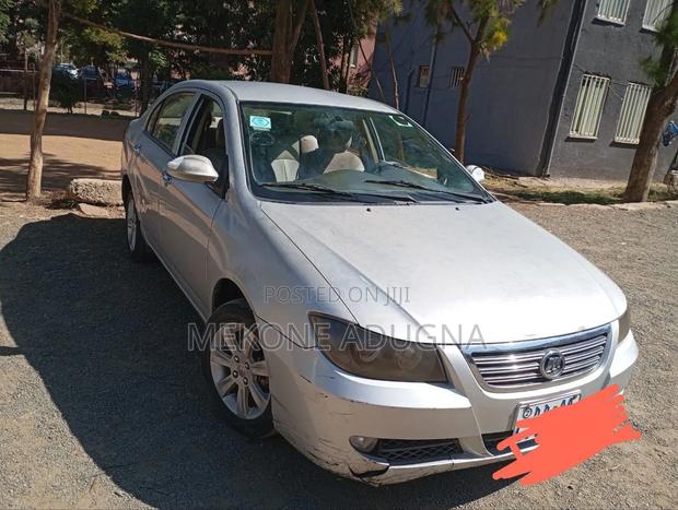 Lifan Abay 1.6 Sedan FWD 2011 Silver