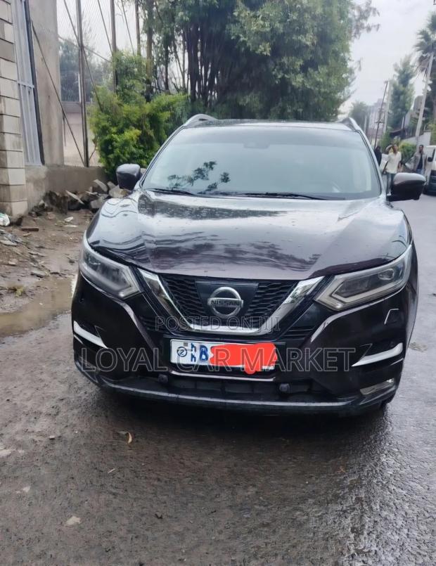 Nissan Qashqai 2018 Brown