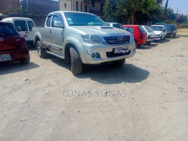 Toyota Hilux 3.0 D-4D 4x4 2013