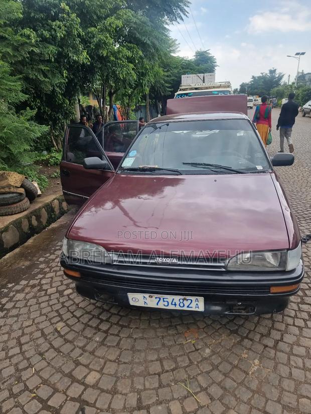 Toyota Corolla II 1.3 FWD 1991 Burgundy