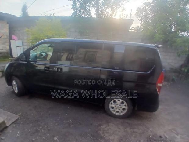 Hyundai H300 2014 Black