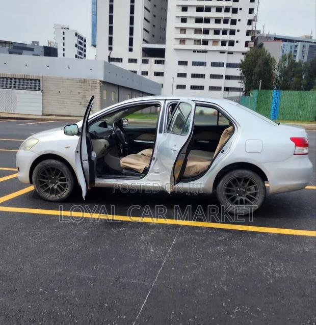 Toyota Yaris 2007 Silver