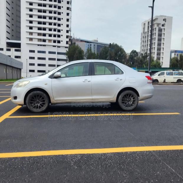 Toyota Yaris 2007 Silver