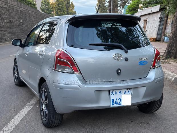 Toyota Yaris 2008 Silver