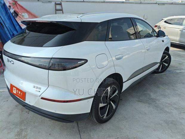 BYD Seal 600km AWD Intelligent Driving 2025 White
