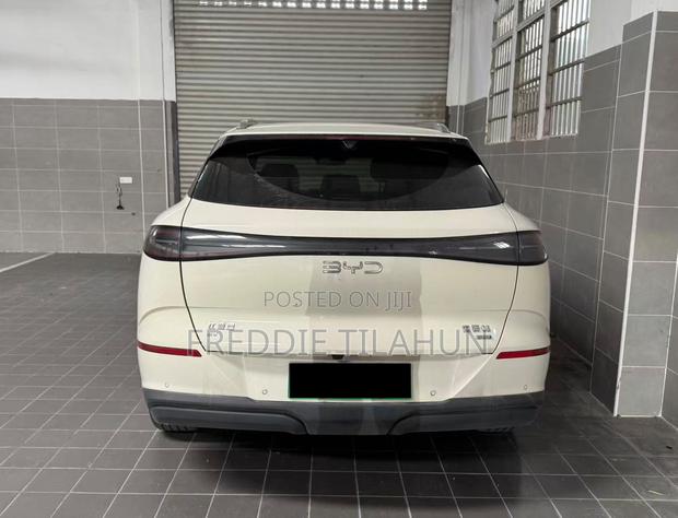 BYD Sealion 06 EV 2025 Off white