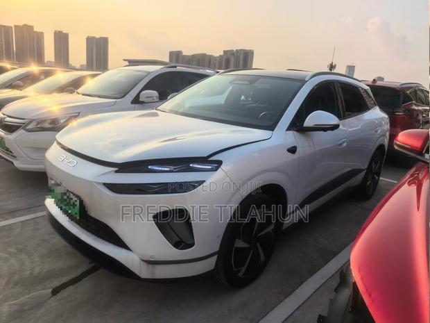 BYD Sealion 06 EV 2025 White