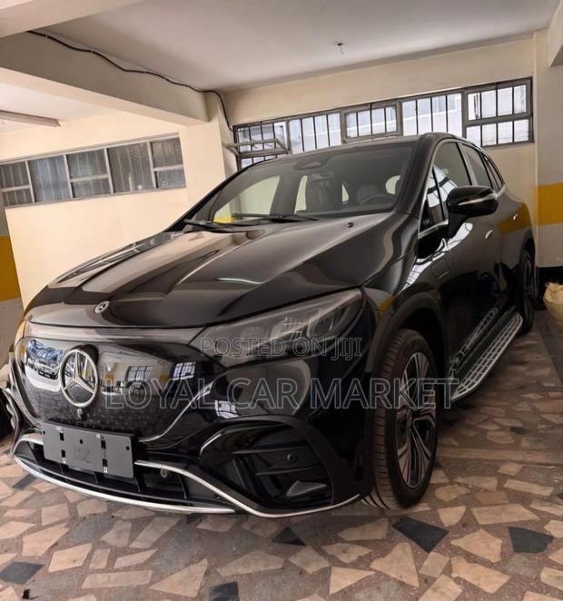 New Mercedes-Benz EQE 2024 Black