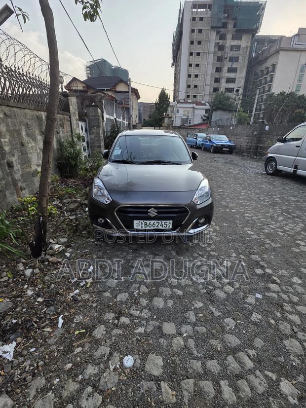 Suzuki Dzire 2022 Gray