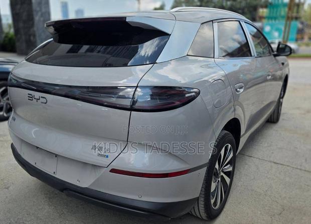 New BYD Sealion 06 EV 2025 Gray