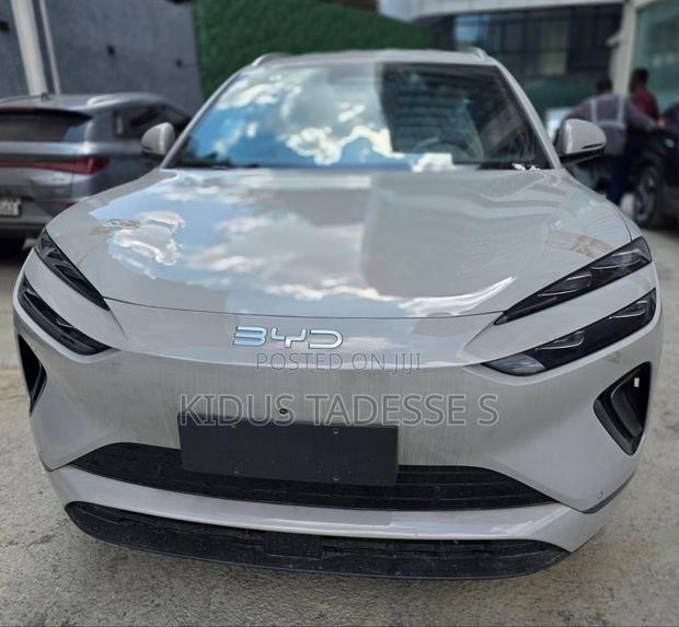 New BYD Sealion 06 EV 2025 Gray