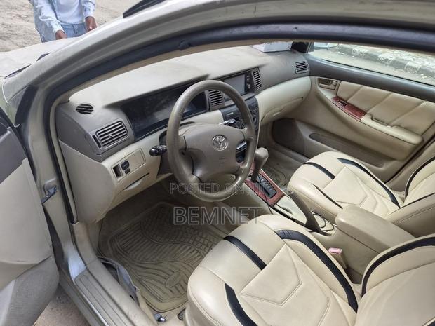 Toyota Corolla Sedan Automatic 2003