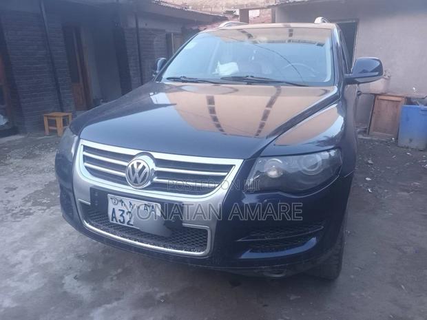 Volkswagen Touareg 2008 Blue