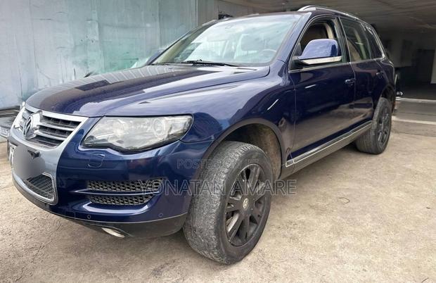 Volkswagen Touareg 2008 Blue