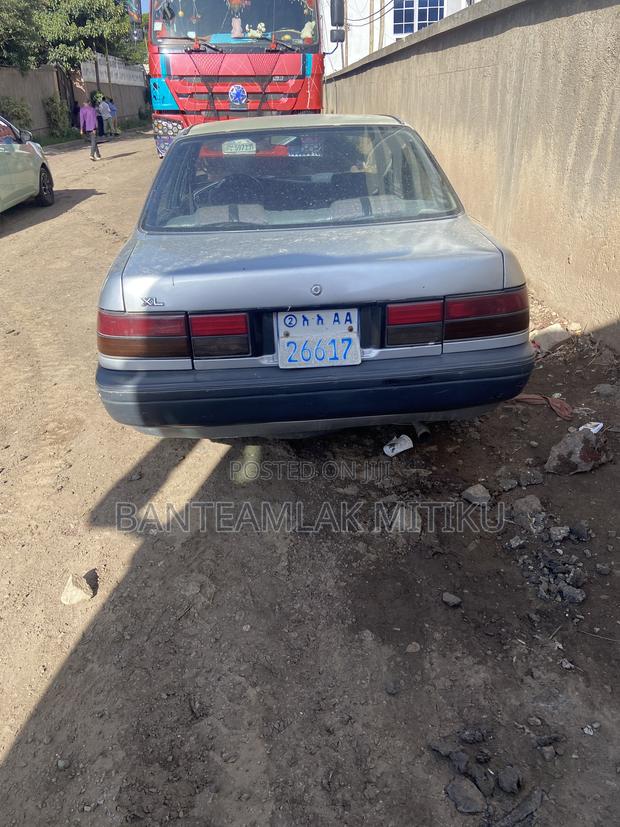Toyota Carina 1.6 FWD Sedan 1989 Silver