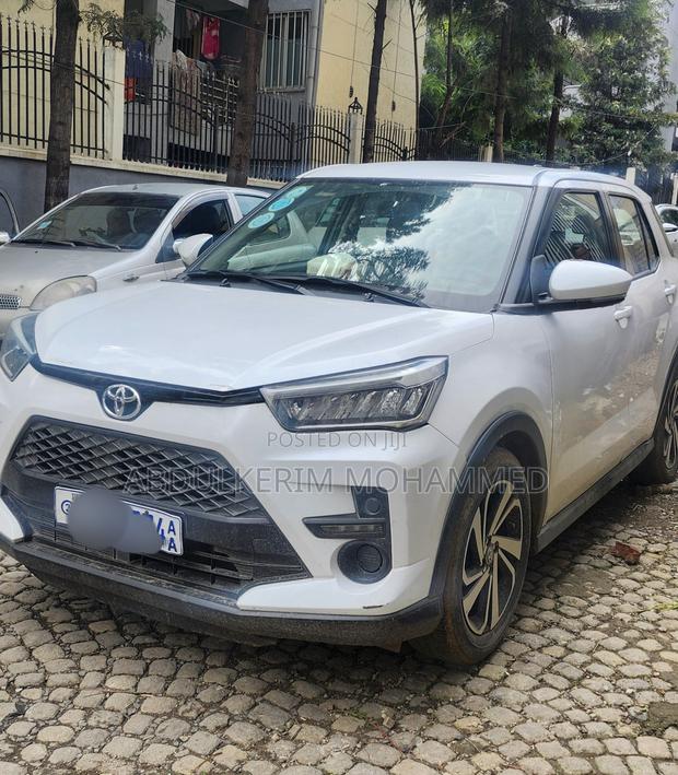 Toyota Raize 2022 White