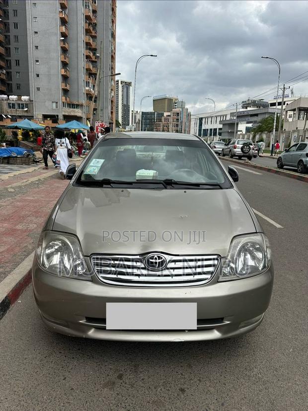 Toyota Corolla Sedan 2003 Gold