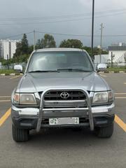Toyota Hilux 2.5 Cab 2005 Silver for sale