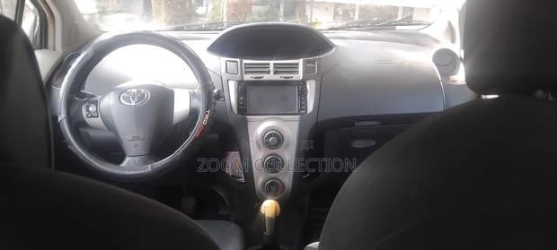 Toyota Yaris 2007 Gray