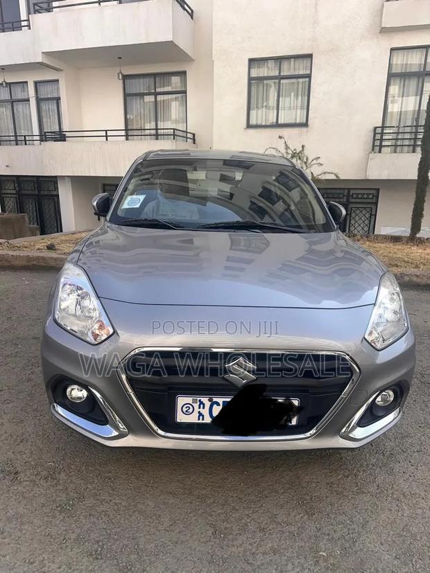 Suzuki Dzire 2022 Silver