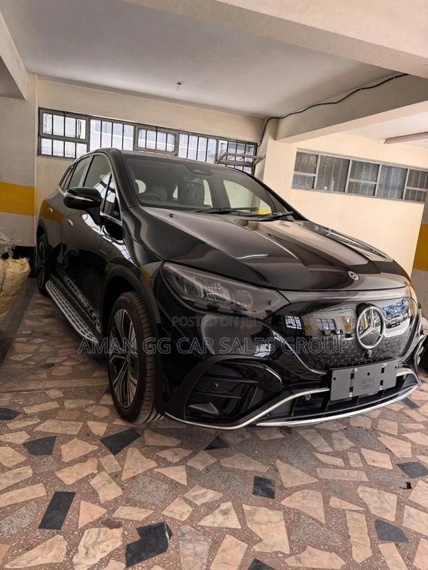Mercedes-Benz EQE 2025 Black