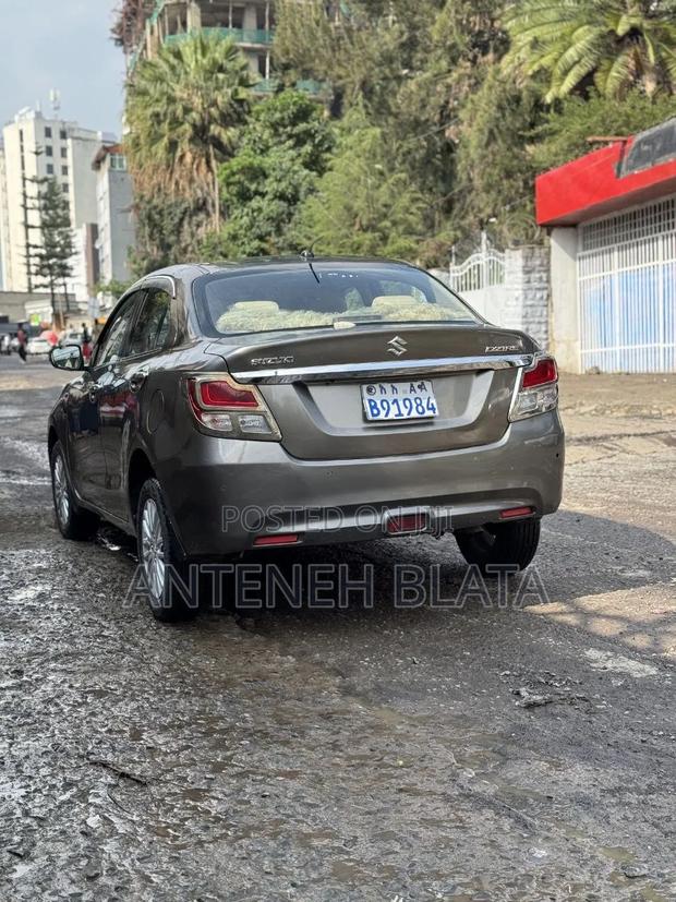 Suzuki Dzire 2021 Gray