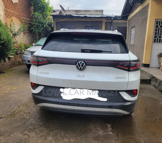 Volkswagen ID.4 S 2023 White