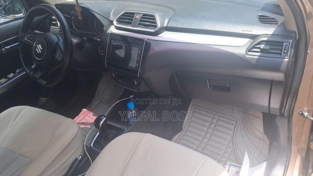 Suzuki Dzire 2022 Gold