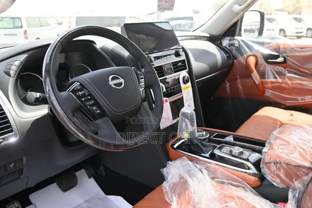 Nissan Patrol 2023 Silver