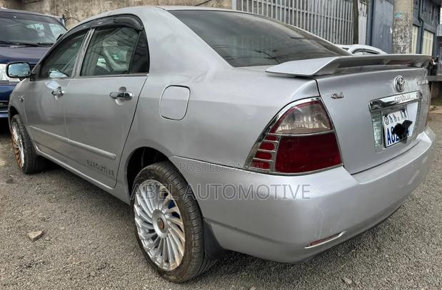 Toyota Corolla 2005 Silver