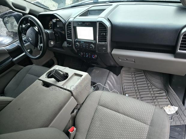 Ford F-150 2017 Silver
