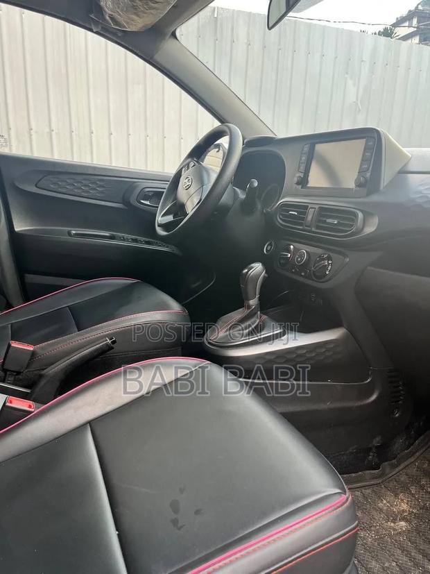 Hyundai I10 2022 Silver