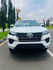 Toyota Fortuner 2.4 D RWD 2023 White for sale