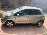 Toyota Yaris 1.3 2006 Maroon for sale