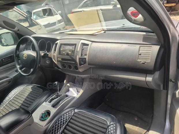 Toyota Tacoma 2008