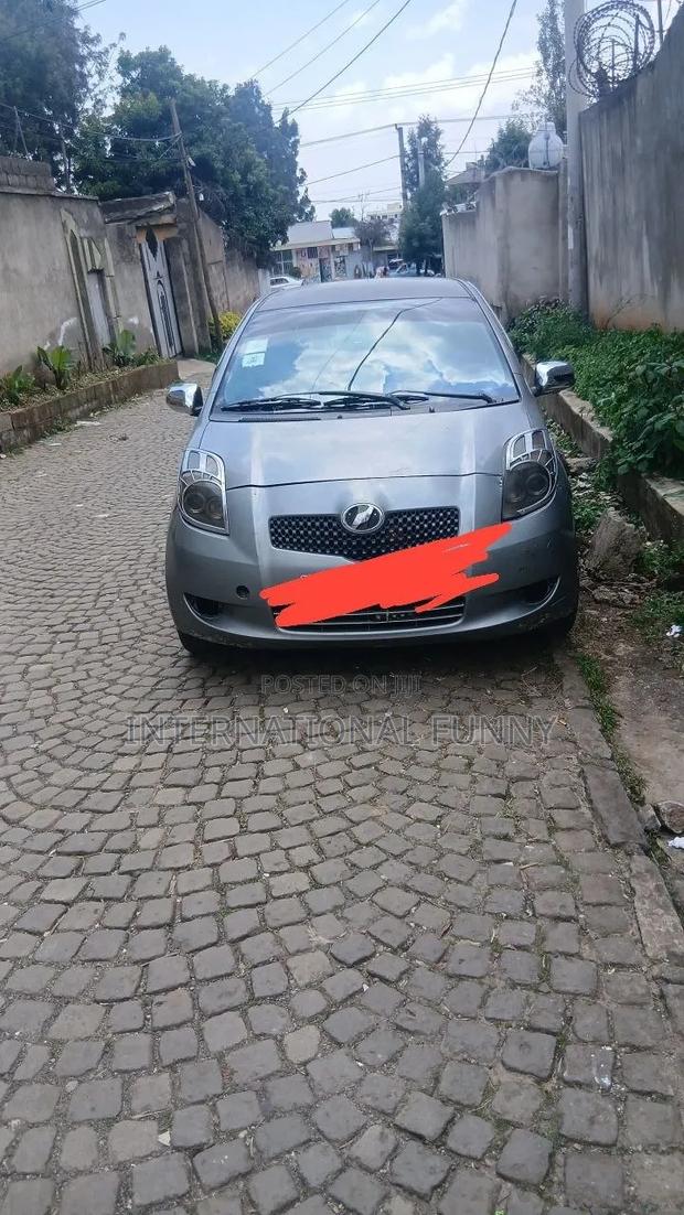 Toyota Yaris 2007 Silver