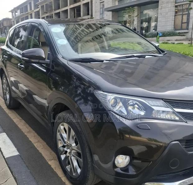 Toyota RAV4 2015 Gray