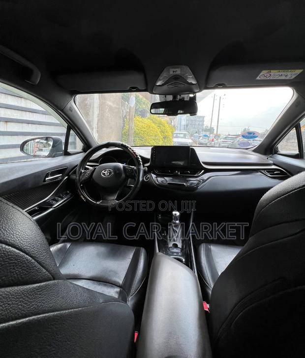 Toyota C-HR 2020 Brown