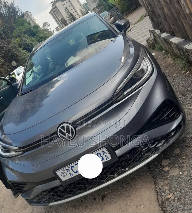 Volkswagen ID.4 2022 Gray