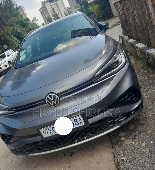 Volkswagen ID.4 2022 Gray