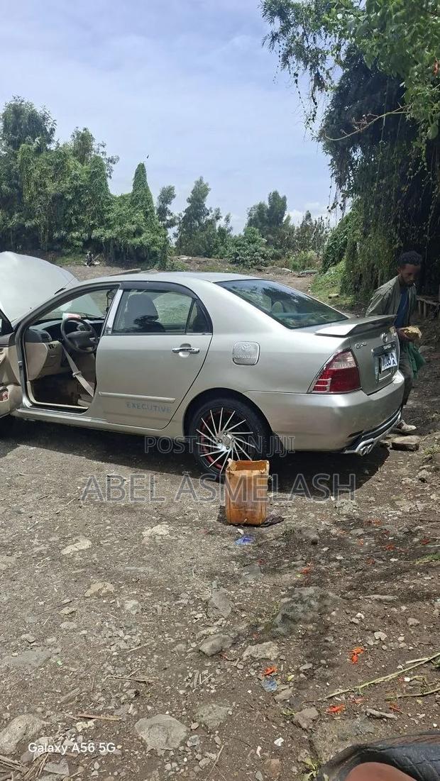 Toyota Corolla 2005 Silver