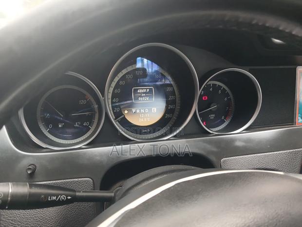 Mercedes-Benz C180 2012 Gray