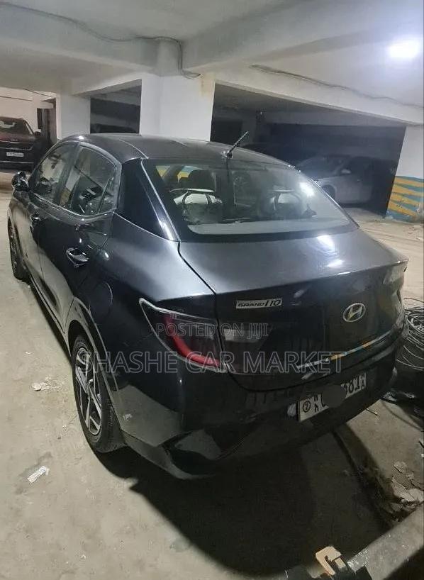 Hyundai I10 2022 Gray