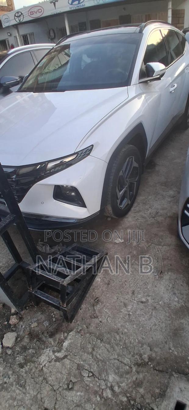 Hyundai Tucson 2017 White