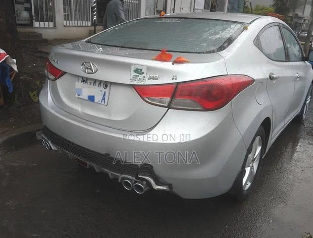 Hyundai Elantra 2013 Silver