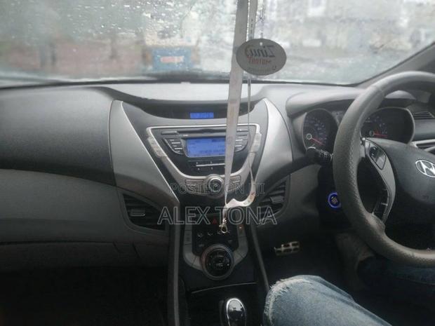 Hyundai Elantra 2013 Silver