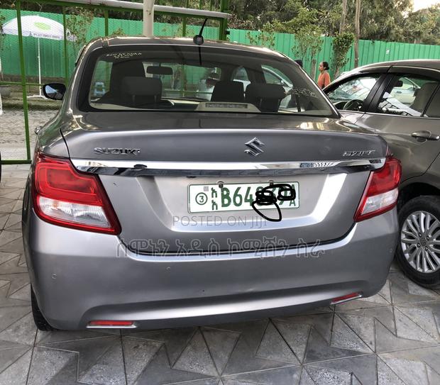 Suzuki Dzire 2022 Silver
