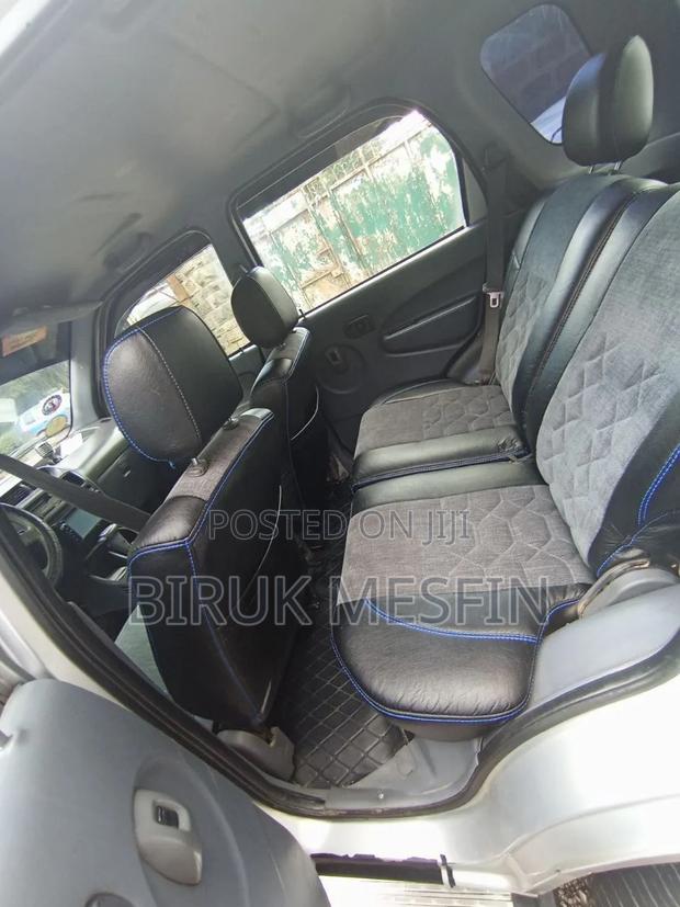 Car 1998 Silver
