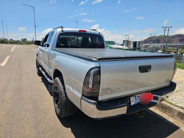 Toyota Tacoma 2008 Silver